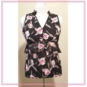 {WHBM} Floral Top